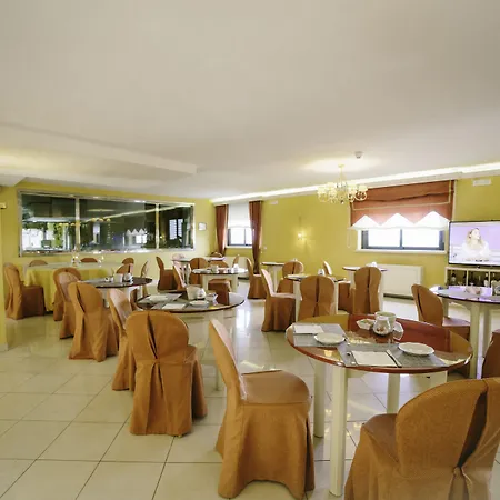 Ξενοδοχείο Federiciano 4*