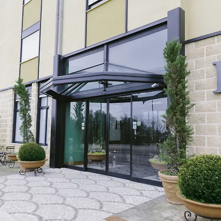 Hotel Federiciano 4*